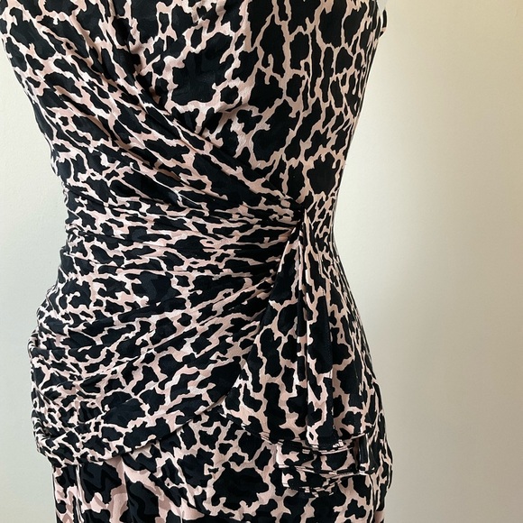SILKS by St. Gillian Vintage Dress | 100% Silk | Animal Print | 80s | Size 6 - Picture 5 of 12